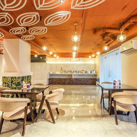 Hotel Green Lotus Luxe Gurgaon Exterior foto